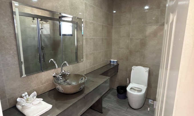 Siumu Hotel | Ocean Club Maninoa: Super King & King Single Comfort Unit 8