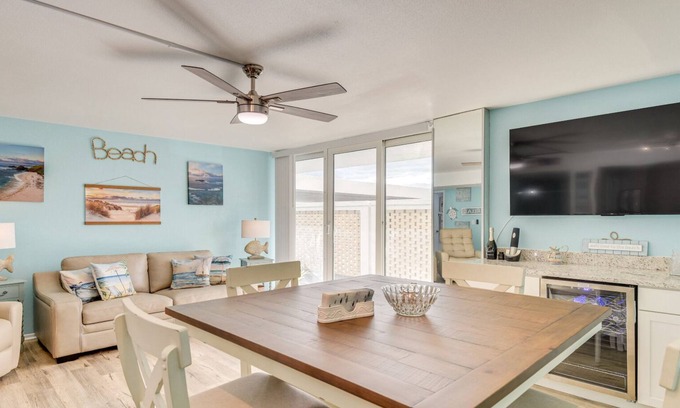Daytona Beach Apartment | Ocean front cozy 1 BR apartment in amazing Daytona Beach with fitness room, AC