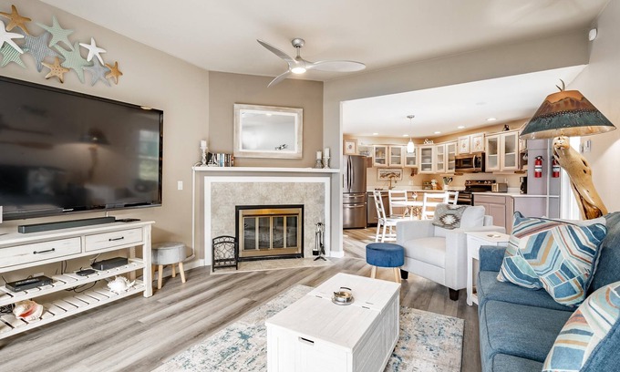 Birch Bay Condo | Ocean view, beautifully remodeled , Free Wi-Fi. Pet friendly. JL 415