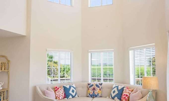 Palm Coast House | Ocean View! By Beach, Bikes, Game Room, Beach Gear