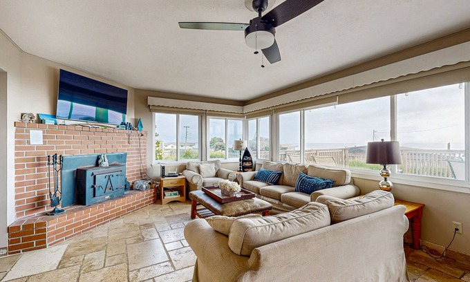 Bodega Bay House | Ocean View Home w/Private Hot Tub, Wood Stove, Large Deck & Yard - 2 Dogs OK