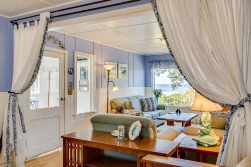 Yachats House | Ocean View with Hot Tub Miles Of Sandy Beach! Abalone Beach Cottage