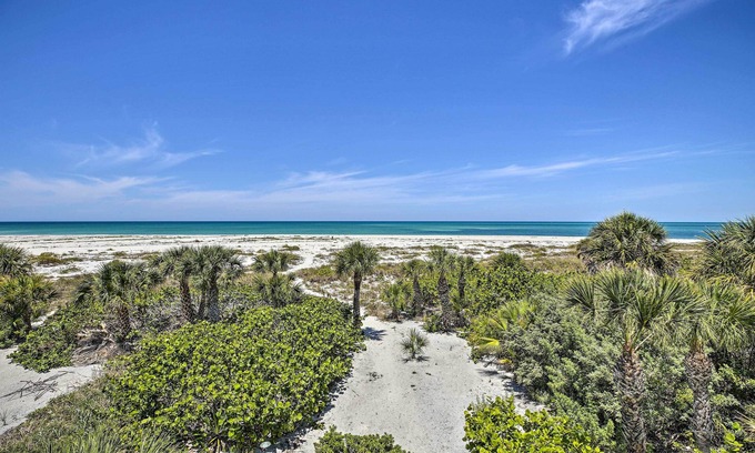 North Captiva House | OCEAN WAVES -LUXE TRUE OCEAN BEACH FRONT! AMAZING VIEWS + ISLAND CLUB AMENITIES!
