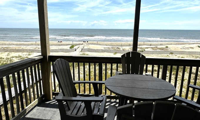 Rodanthe Condo | Oceanfront 2BR/2 Bath Second Floor Condo with Pool and Oceanfront Deck
