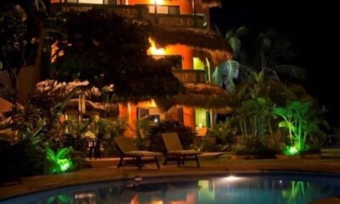 Santa Maria Apartment | Oceanfront apartments located on the famous Zicatela surfing beach.