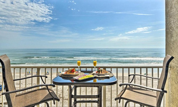 Daytona Beach Shores Apartment | Oceanfront, Fourth-Floor Condo on Daytona Beach!