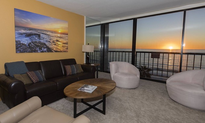 North Pacific Beach Condo | Oceanfront Luxury Condo, Sounds of the Surf, Beautiful Sunsets