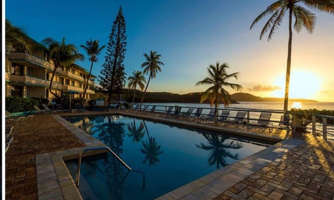 Bolongo Bay Condo | Oceanfront Newly Renovated Condo
