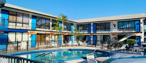 Deerfield Beach Resort | OCEANS 735 of DEERFIELD BEACH