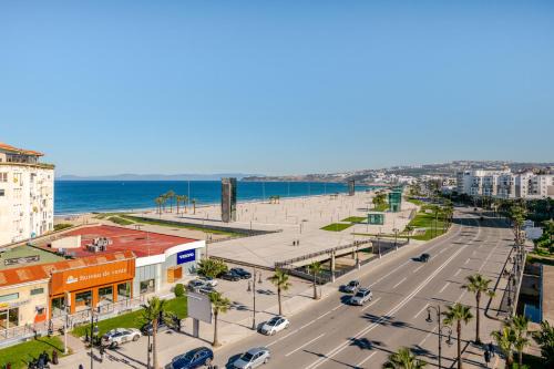 Malabata Apartment | Oceanview Apartment with Stunning City View