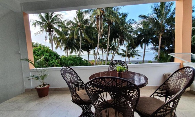 La Gaulette Apartment | Oceanview Kite Garden Rooftop Appartment
