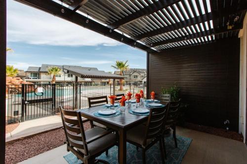 Santa Clara House | Ocotillo Springs 4 Ping Pong Table, X Box One, and close access to the Community Pool