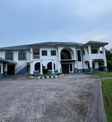 Kampung Sungai Buah Villa | Odel Guest House