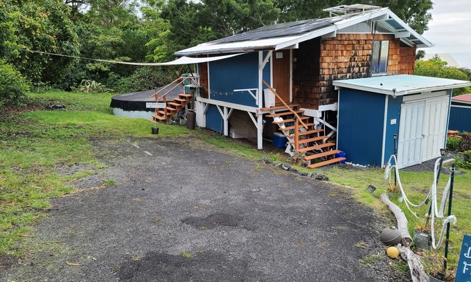Captain Cook House | Off grid Cottage on a small farm, fabulous ocean views.