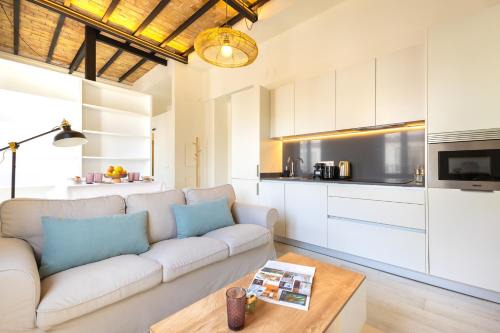 Tiro de Linea-Santa Genoveva Apartment | Ohliving Teatinos 1B