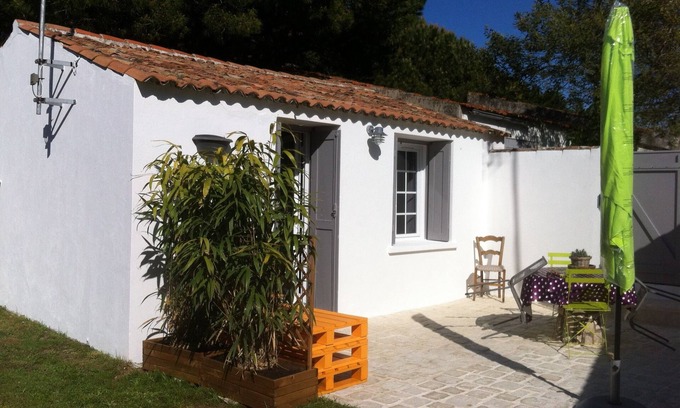 Domino House | Oléron beautiful village house