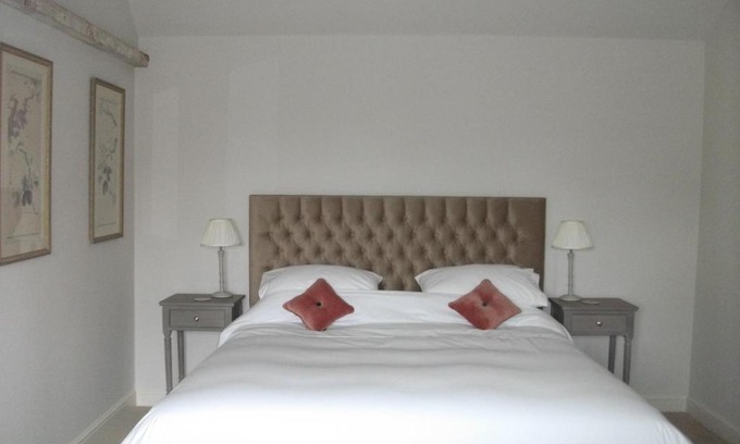 Melton Mowbray House | Old Barn Cottage