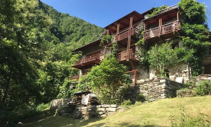 Seppiana House | Old country house in breathtaking beautiful mountain landscape