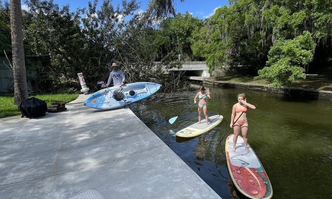 Harbor Oaks House | Old Florida Bungalow on Salt Water Canal, Kayak, Paddle Board & Fish
