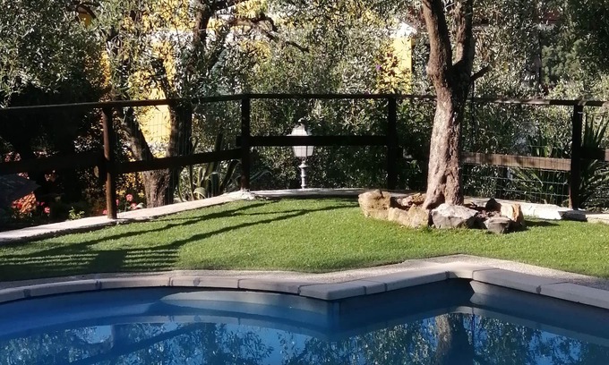 Dolcedo House | OLD HOUSE OF STONE 12 KM SEA POOL OASI RELAX BARBECUE