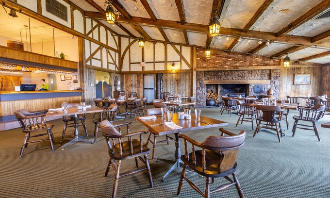 Wolfville Hotel | Old Orchard Inn