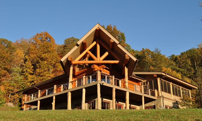 Haywood House | Old Rag View Horse Farm with Log Lodge and Treehouse