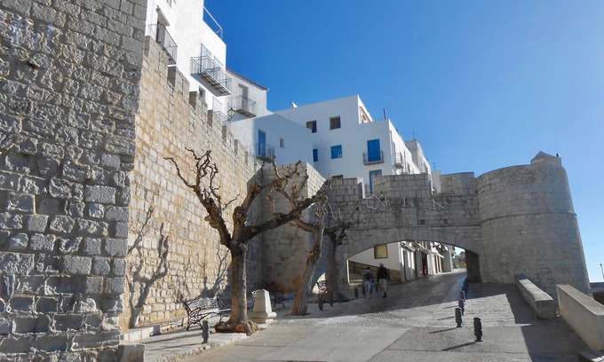 Peniscola Old Town House | Old town house of Peñíscola, next to Bufador