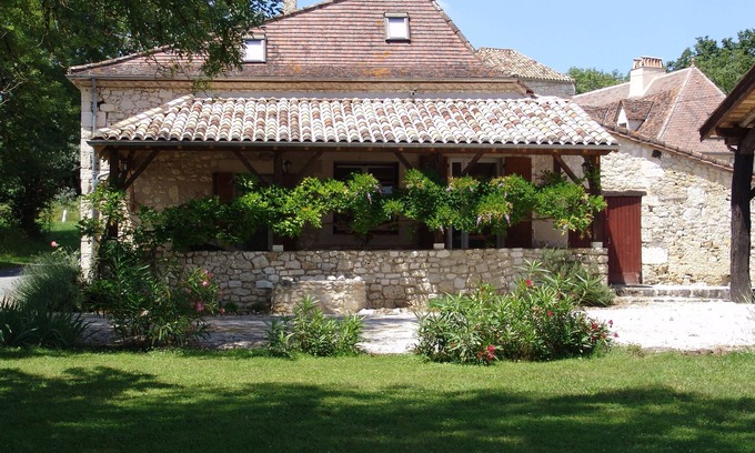 Plaisance House | Old typical farm of the perigord in the town of Plaisance Eyrenville