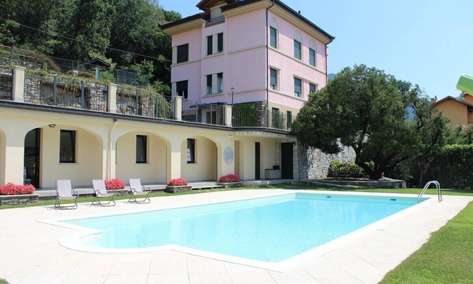 Mergozzo Apartment | Oleandro 2 apartment in Residence Villa Cerutti
