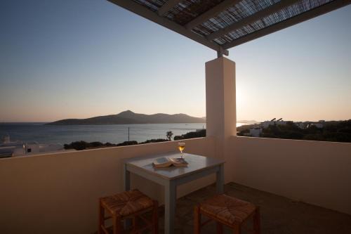 Antiparos Apartment | Oliaros seaside complex