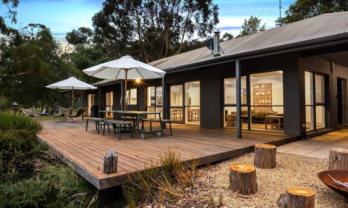 Shoreham House | Olive Hill - Red Hill - Farm house with outstanding views