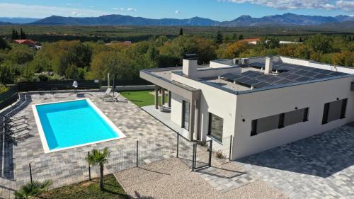 Lovrec Villa | Olive Residence
