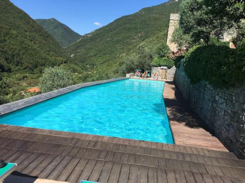 Colletta House | Oliveto stunning property with private garden