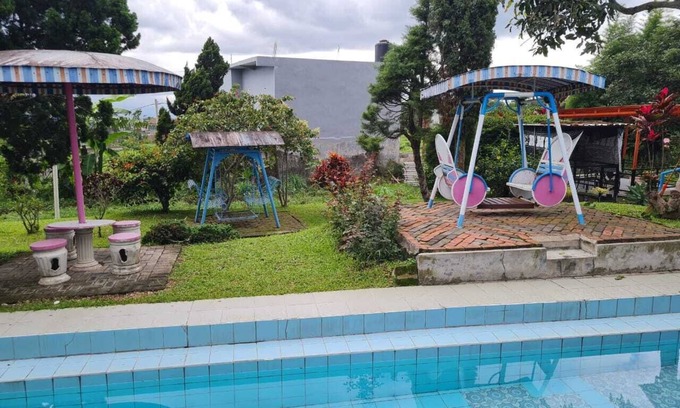 Beji House | Omah Beji dekat BNS