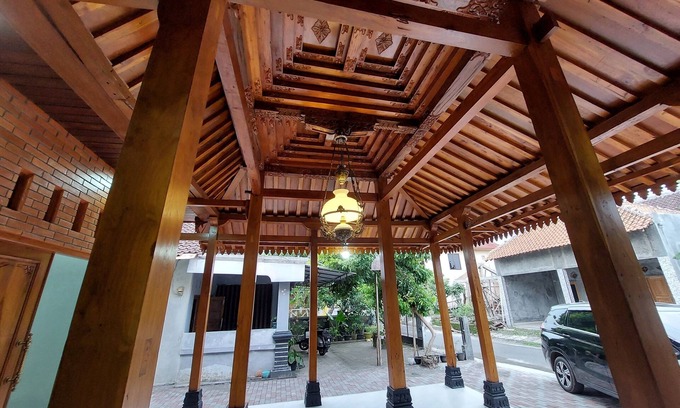 Berbah Hotel | OMAH JOGLO PIYUNGAN