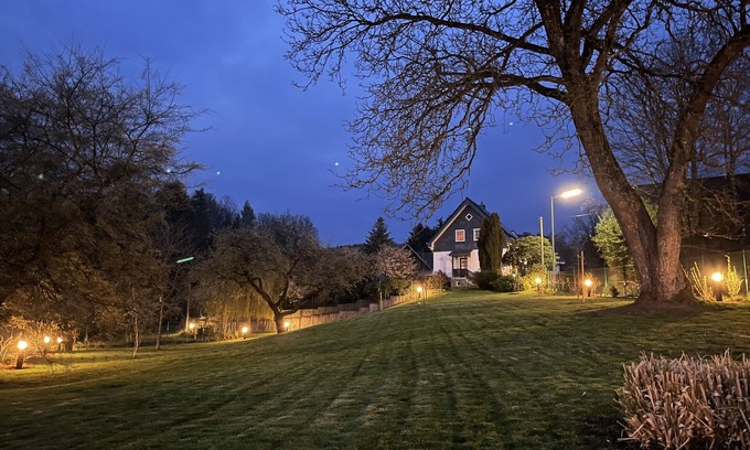 Engelskirchen House | Omas Ferienhäuschen