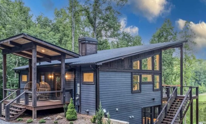 Foxfire Estates Cabin | *On Cloud Ten*Luxury|$$ Views |KINGS|HotTub