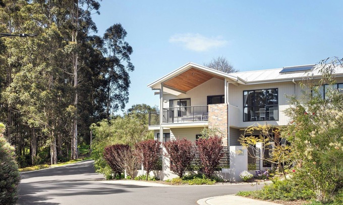Margaret River House | On the edge of the forest in the heart of Margaret River