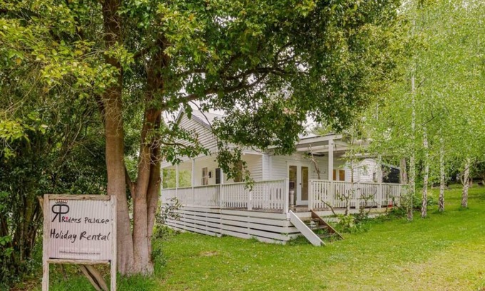 Forrest House | On the Forrest Mt Bike trail, 5min walk to Brewery & easy to explore the Otways