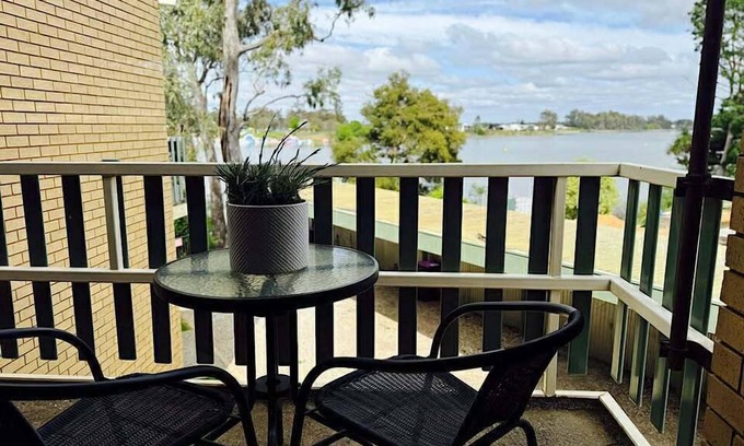 Nagambie Apartment | On the Lake in Nagambie