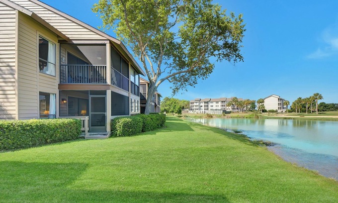 St. Simons Island Condo | On the Sea Palms golf course and lagoon.