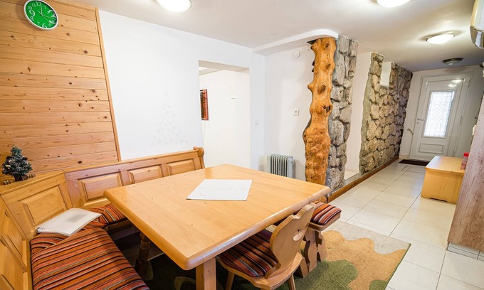 Ambroz pod Krvavcem Apartment | One Bedroom Apartment ZVOH on Krvavec