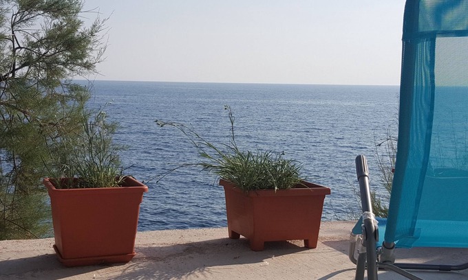 Orebic Apartment | One bedroom apartment near beach Dingač - Potočine, Pelješac (A-10433-a)