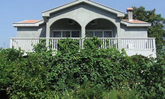 Zelenika Apartment | One Bedroom Apartment In Peaceful Area