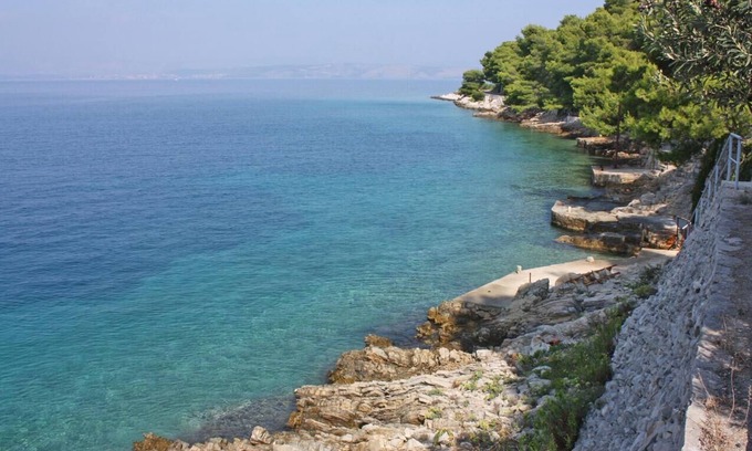 Rogac Apartment | One bedroom apartment near beach Rogač, Šolta (A-5166-d)