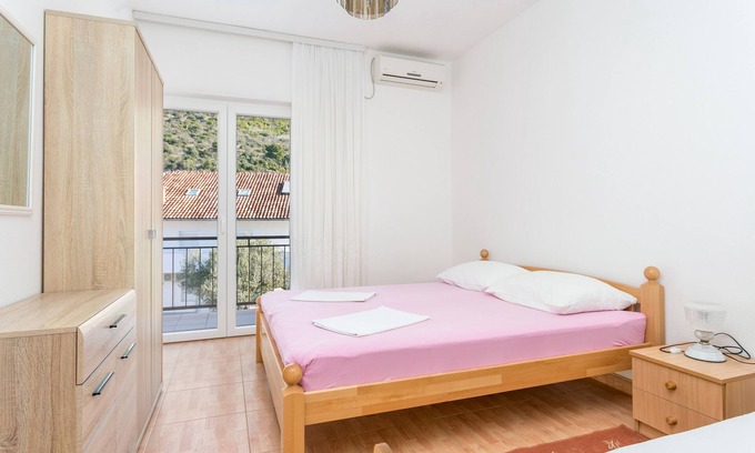 Gradac Apartment | One bedroom apartment with balcony Podaca, Makarska (A-2783-b)