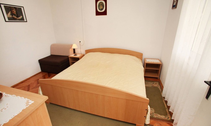 Trogir Apartment | One bedroom apartment with balcony Trogir (A-15011-b)
