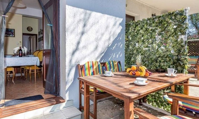 Selce Apartment | One bedroom apartment with terrace Selce, Crikvenica (A-5477-b)