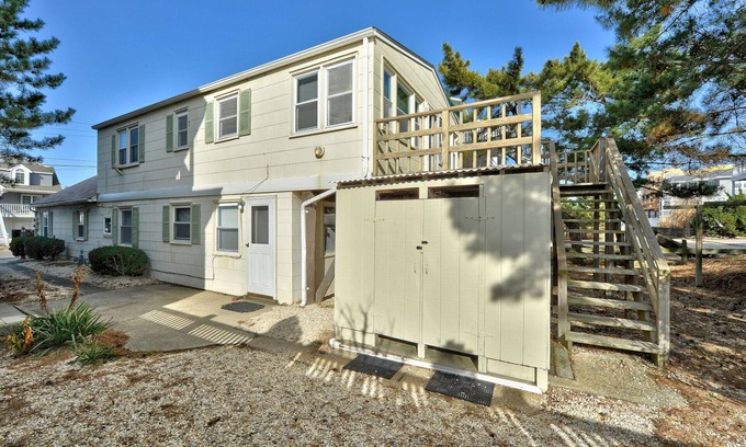 Beach Haven Gardens House | One House From the Beach/Beach Haven Gardens DuplexnSaturday to Saturday rental.
