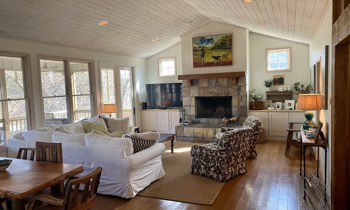 Arley House | One of a Kind Lakehouse